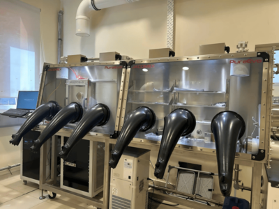 Boite à gants batterie avec PVD intégré